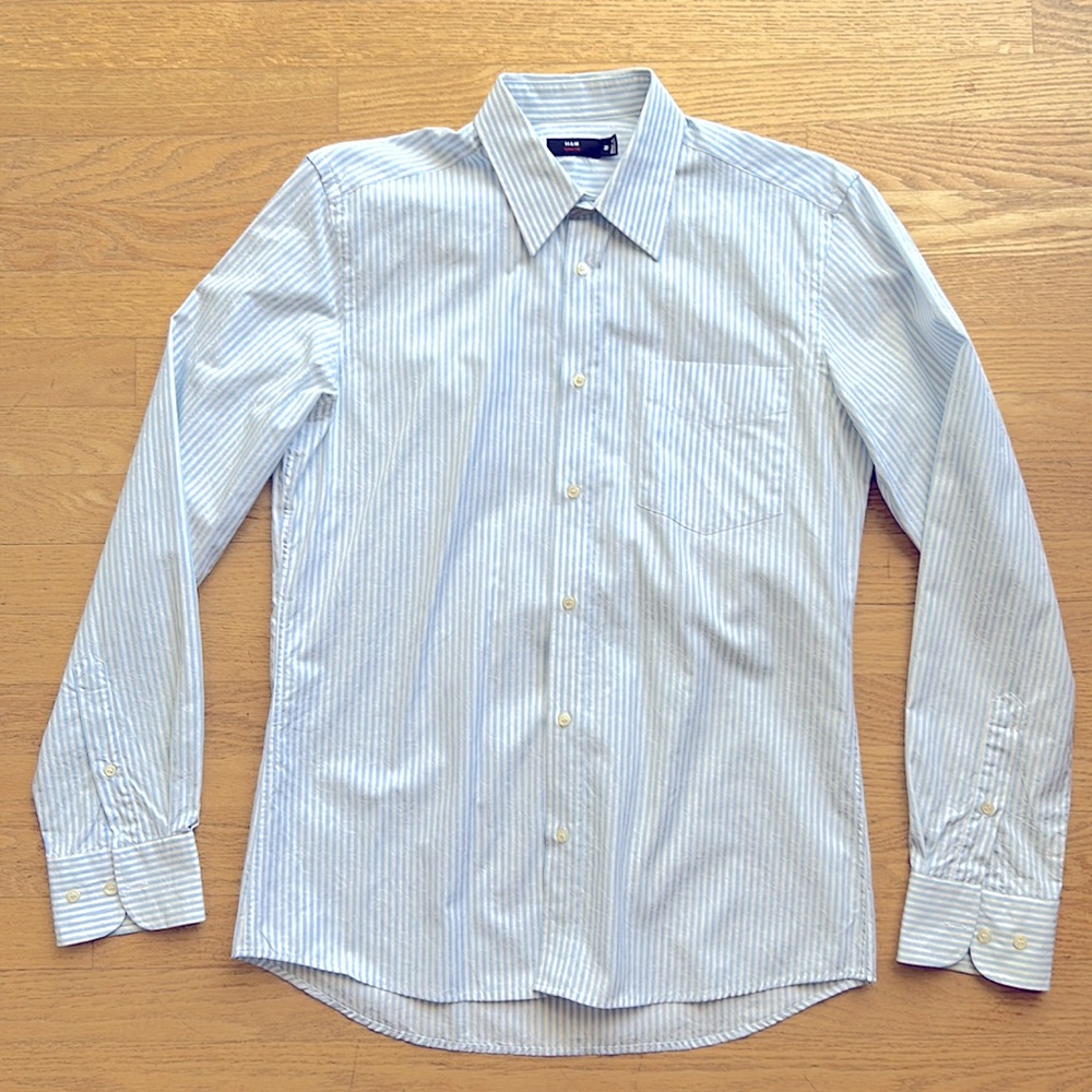 H&M slim fit men’s white/light blue striped shirt size M excellent condition